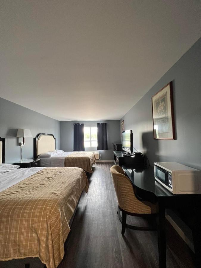 Hwy 17 Hotel واوا المظهر الخارجي الصورة