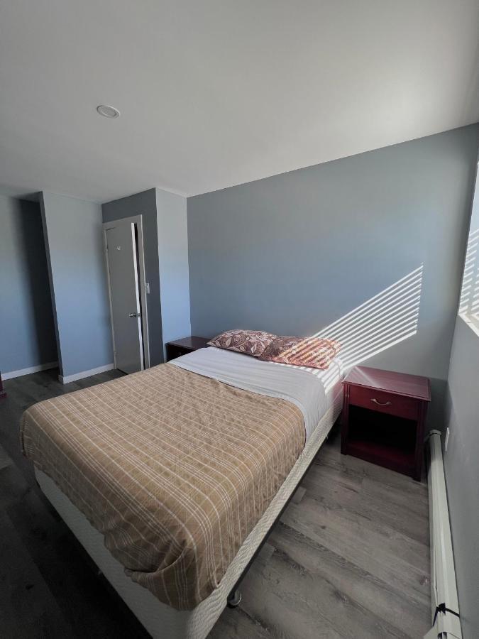 Hwy 17 Hotel واوا المظهر الخارجي الصورة